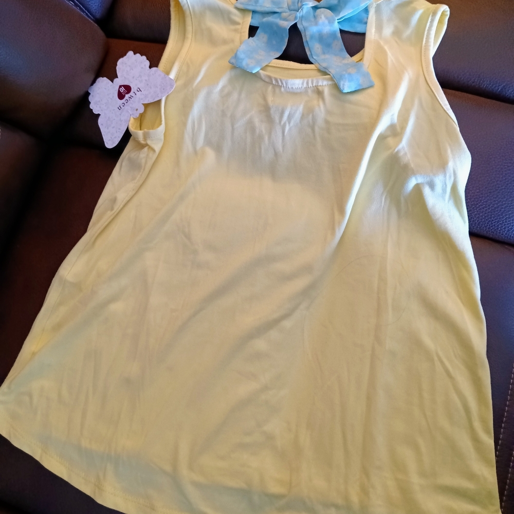 Between size 10 Tank Top - Picture 4 of 7